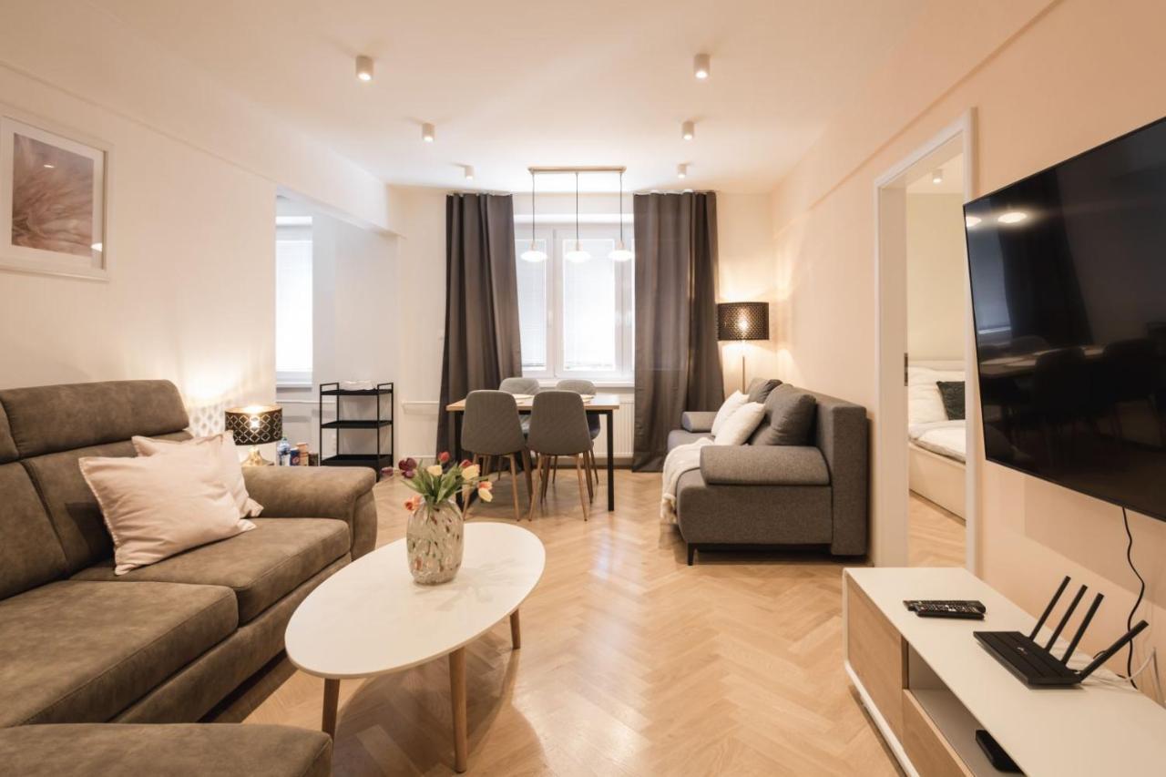 Flexihome Sk - Tolsteho - Free Parking On The Street - 2 Bedrooms Košice Exterior foto